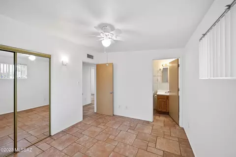 6321 E Baylor Dr, Tucson, AZ 85710 photo 18
