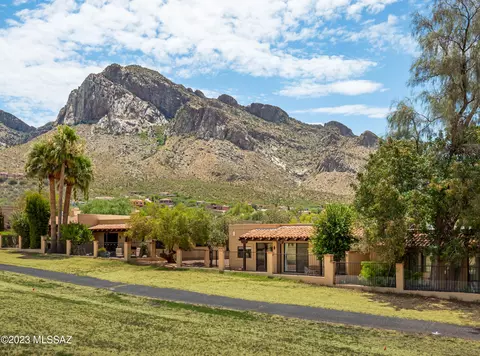 1035 E Camino Corrida, Oro Valley, AZ 85704
