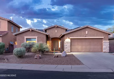 7112 W Amber Burst Ct, Tucson, AZ 85743