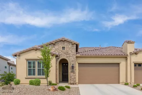 30975 S Basalt Dr, Oracle, AZ 85623