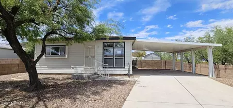 9099 N Valhalla Dr, Tucson, AZ 85743