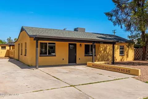 2210 S Miramonte Stra, Tucson, AZ 85713