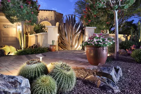 38315 S Samaniego, Saddlebrooke, AZ 85739