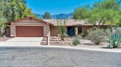 3345 N Pantano Rd, Tucson, AZ 85750