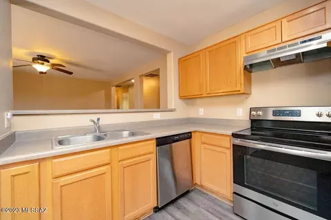 5170 E Desert Straw Ln, Tucson, AZ 85756 photo 10