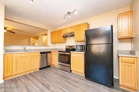 5170 E Desert Straw Ln, Tucson, AZ 85756 photo 8