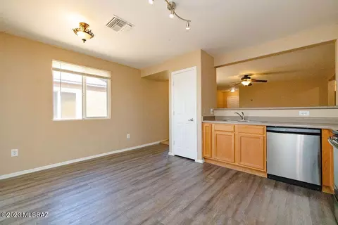 5170 E Desert Straw Ln, Tucson, AZ 85756 photo 12