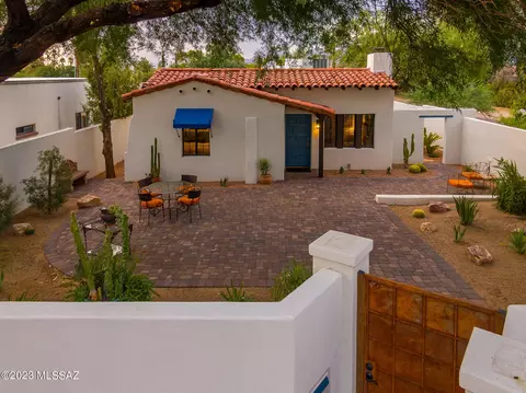 2045 E Adams St, Tucson, AZ 85719
