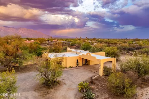 3053 W Lambert Ln, Tucson, AZ 85742