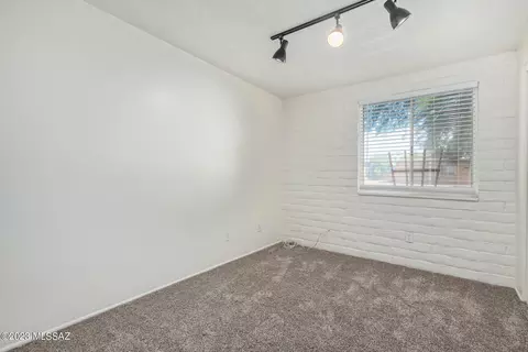 7511 E David Dr, Tucson, AZ 85730 photo 17