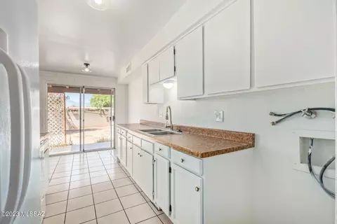 7511 E David Dr, Tucson, AZ 85730 photo 10