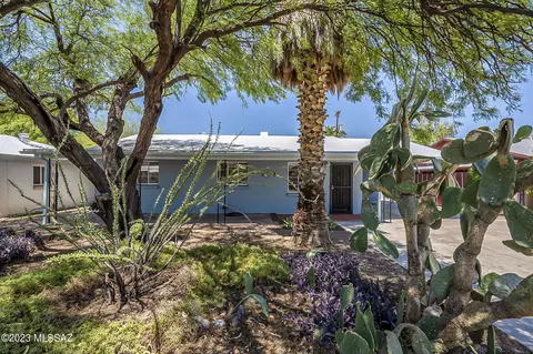 2541 E Towner St, Tucson, AZ 85716