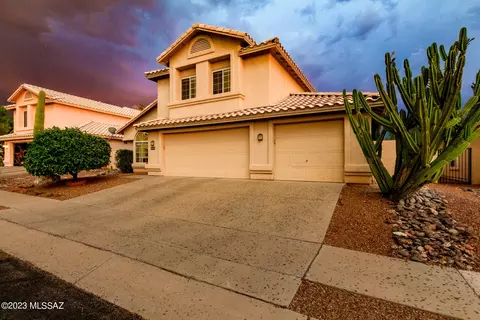 2059 W Hidden Pointe Ct, Tucson, AZ 85737