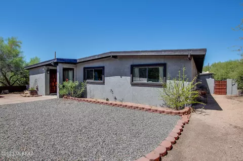 7841 N Village Ave, Tucson, AZ 85704