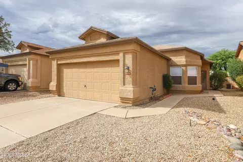 8996 E Ironbark St, Tucson, AZ 85747