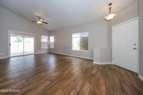 8996 E Ironbark St, Tucson, AZ 85747 photo 6