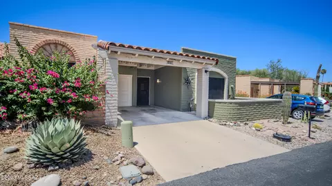 1376 W Camino Alicante, Green Valley, AZ 85622