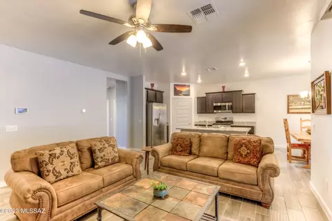 741 S Jb Lawrence Pl, Vail, AZ 85641 photo 15