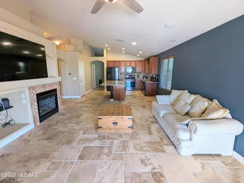 757 E Blue Rock Way, Vail, AZ 85641 photo 12