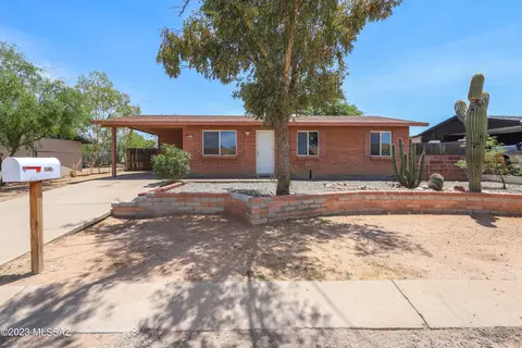 6651 S Draper Rd, Tucson, AZ 85757