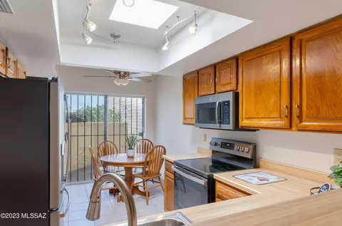 7835 E 4th St, Tucson, AZ 85710 photo 14
