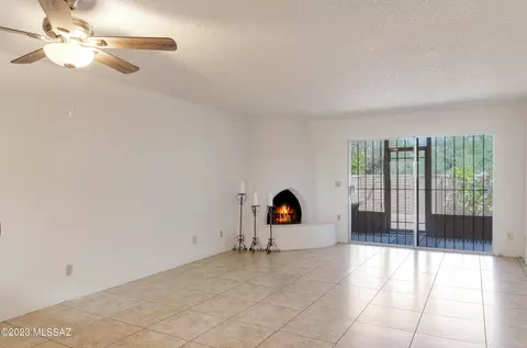 7835 E 4th St, Tucson, AZ 85710 photo 9