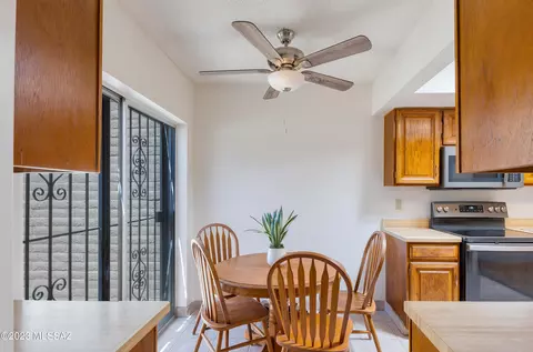 7835 E 4th St, Tucson, AZ 85710 photo 7