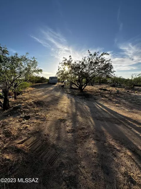 8574 S Cover View Rd, Tucson, AZ 85736