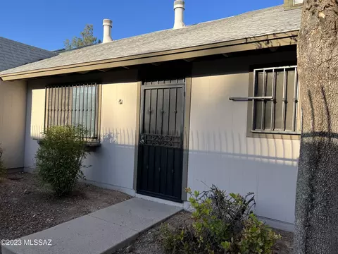 2743 N Malibu Dr, Tucson, AZ 85705
