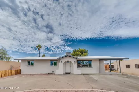 3801 W Massingale Rd, Tucson, AZ 85741