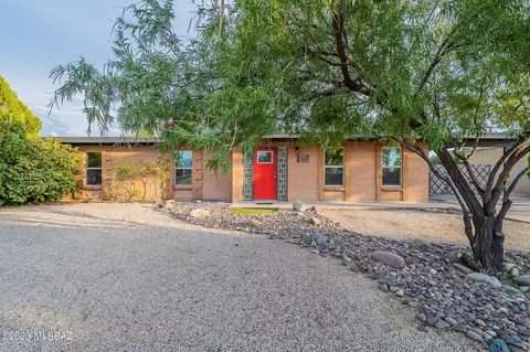 7550 E Stella Rd, Tucson, AZ 85730 photo 2
