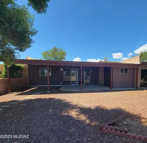 1011 E Irene St, Pearce, AZ 85625 photo 4