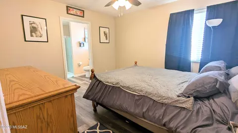 5180 E Desert Straw Ln, Tucson, AZ 85756 photo 7