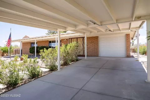 10600 E Observatory Dr, Vail, AZ 85641 photo 2