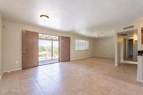 10600 E Observatory Dr, Vail, AZ 85641 photo 7