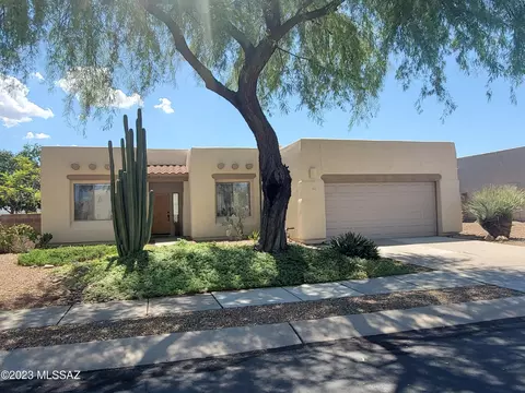 11762 N Pyramid Point Dr, Oro Valley, AZ 85737