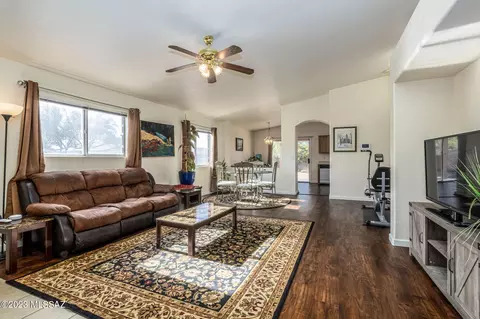 9483 E Bench Mark Loop, Tucson, AZ 85747 photo 5
