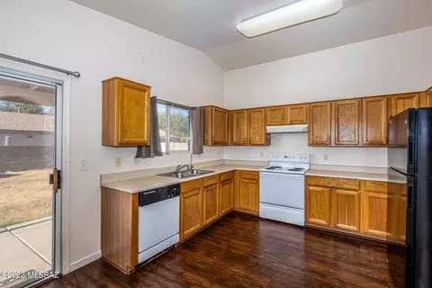 9483 E Bench Mark Loop, Tucson, AZ 85747 photo 9