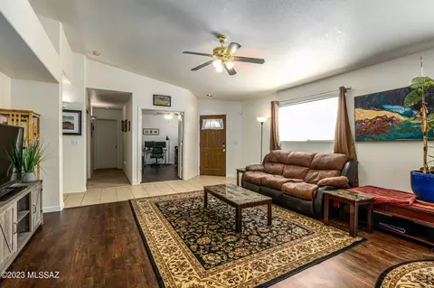 9483 E Bench Mark Loop, Tucson, AZ 85747 photo 6