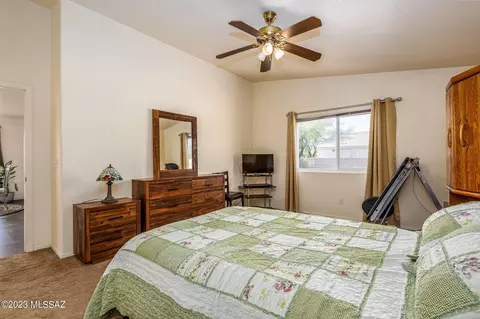 9483 E Bench Mark Loop, Tucson, AZ 85747 photo 12