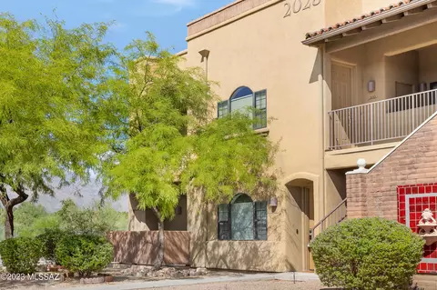 2028 E River Rd #100, Tucson, AZ 85718