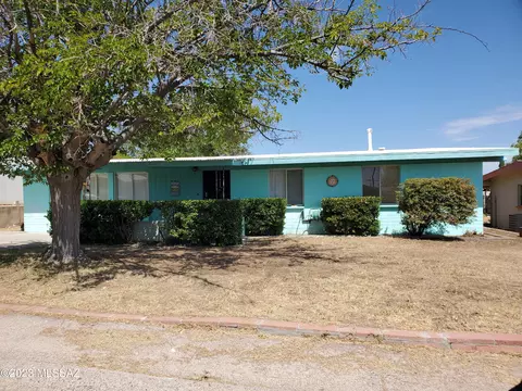 922 W 4th Ave, San Manuel, AZ 85631