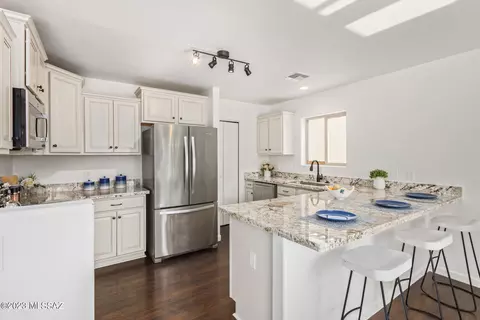 7972 S Nautilus Dr, Tucson, AZ 85756 photo 13