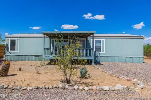 6827 E Cactus Patch Way, Sahuarita, AZ 85629