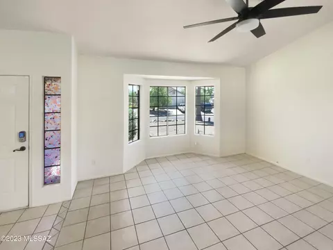 8979 N Eaglestone Loop, Tucson, AZ 85742 photo 8