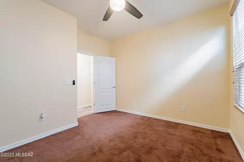4836 E Desert Thorn Dr, Tucson, AZ 85756 photo 9