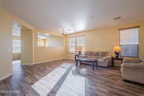 4836 E Desert Thorn Dr, Tucson, AZ 85756 photo 6