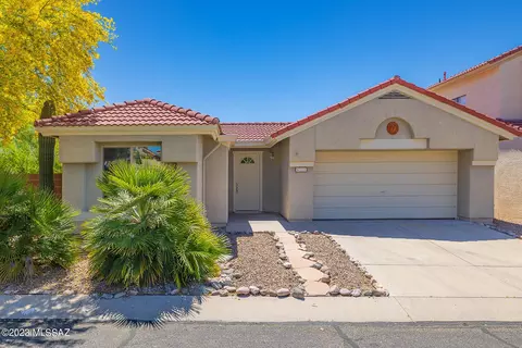 671 W Mountain Ridge Dr, Tucson, AZ 85737