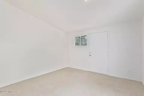 2122 S Mcfee Ave, Tucson, AZ 85713 photo 3