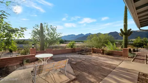 10660 E Dunsmore Pl, Tucson, AZ 85749